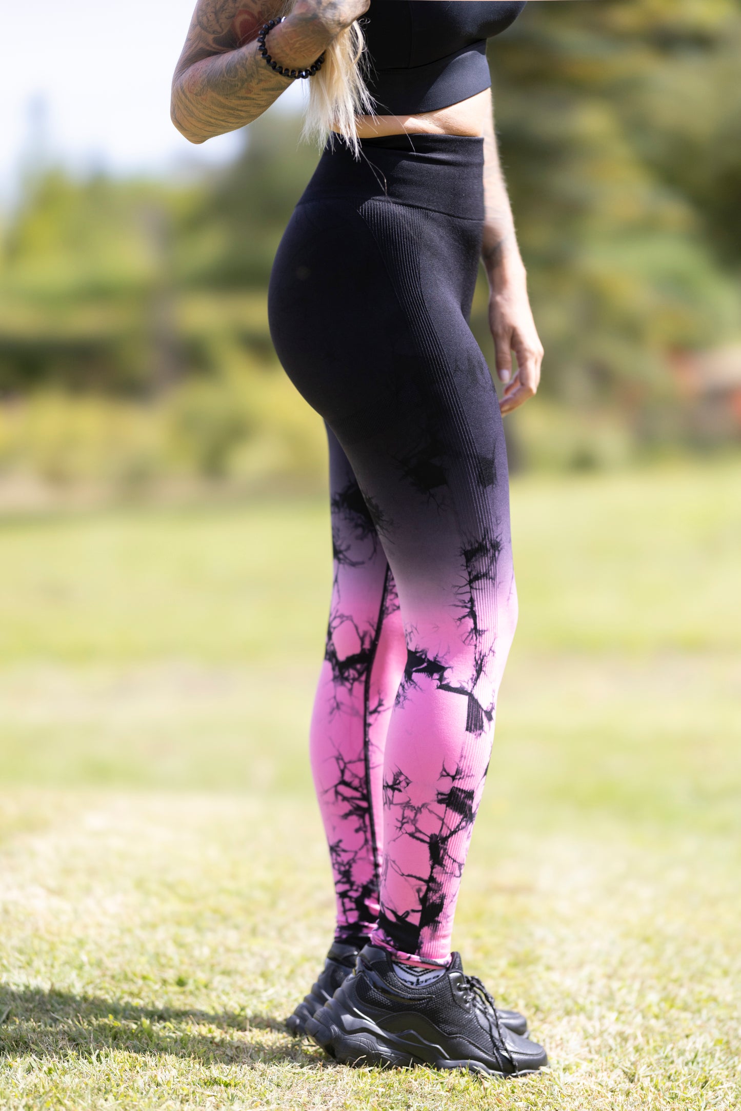 Legging sin costuras HAITÍ NEGRO/ROSA